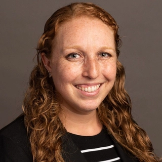 Lauren Rosales Farello