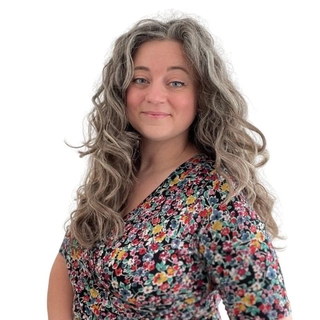 Laurren Wood-Bennett