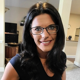 Leeann F.