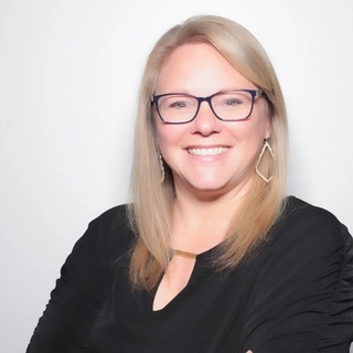 Leigh Duecy, SPHR