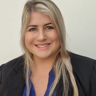 Lelani Bezuidenhout (Cia