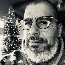 Leo Flores