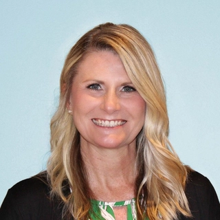 Leslie Carlyle