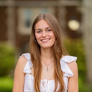 Lily Henshaw