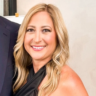 Lindsay Elliott Scruggs