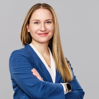 Lindsay Lackner Davey