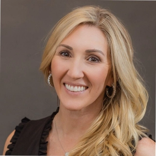 Lindsay Price-Deterlizzi