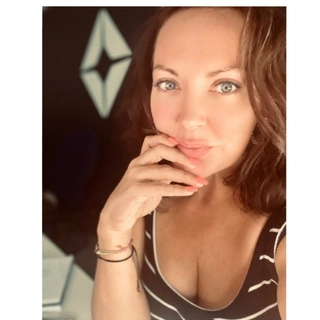 Lindsey Barker