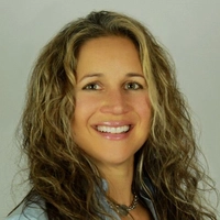 Lisa Cirelli-Ostrander