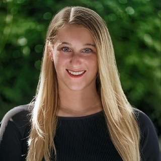 Lisa L.