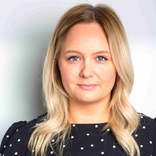 Lisa McFarlane