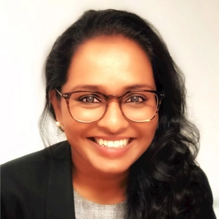 Lisa Yesuratnam