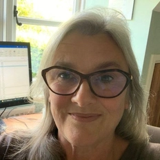 Liz Simmons