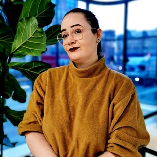 Lizzie Grayson
