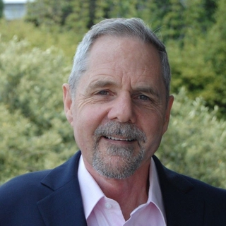 Lloyd Parata