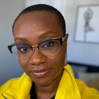 Lola Oyelayo-Pearson