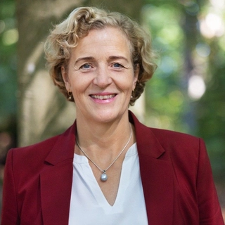 Lone Bundgaard Nielsen