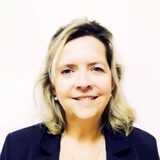 Lori Robertson