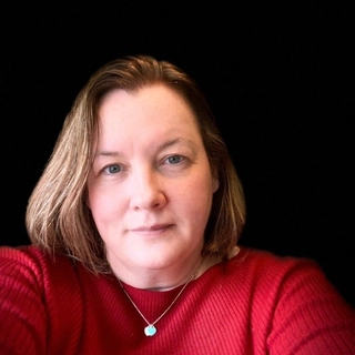 Louise Arnould-Parry