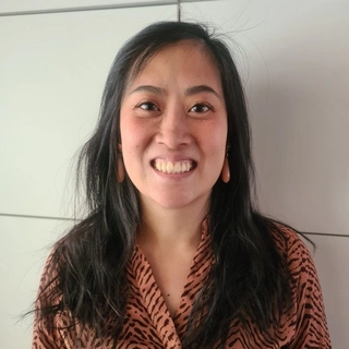 Louise Hu