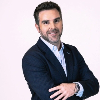 Luis Alejandro Fernandez Zang