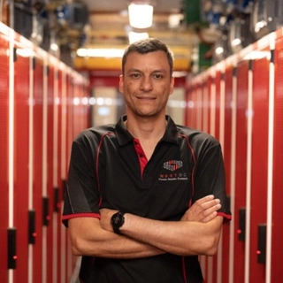 Luiz C.