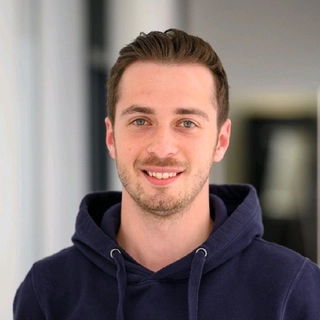 Lukas Becker