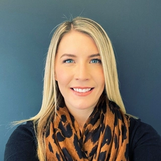 Lyndsay Burkett