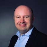 M.d.r.a Dr. Frank Michaelsen