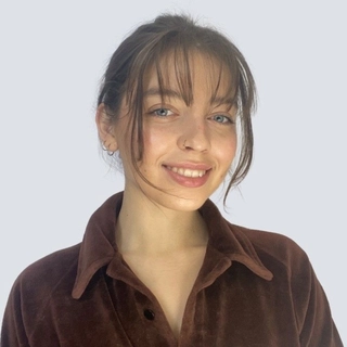 Madeleine Hollingshead