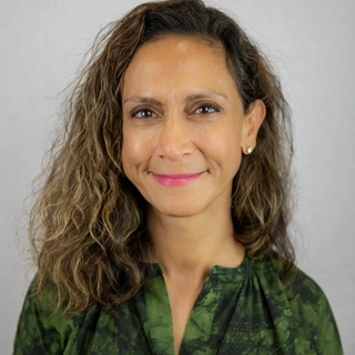 Mae Bogdansky