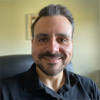 Manuel G.