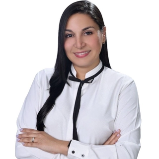María Claudia Buendía M