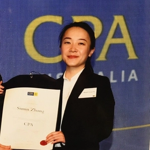 Margaret Zhong