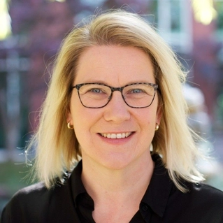 Maria Enquist-Newman