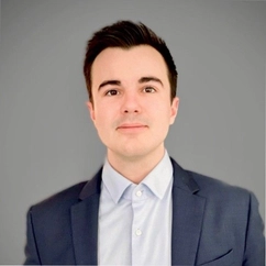 Maxime M.