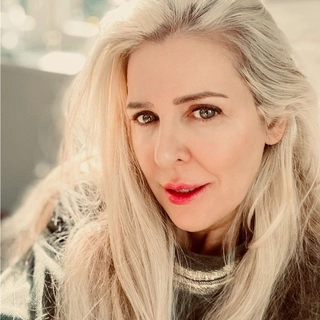 Maxine Ledger