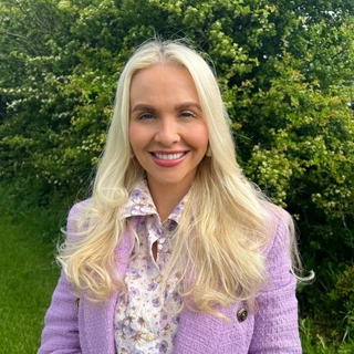 Megan Lewis