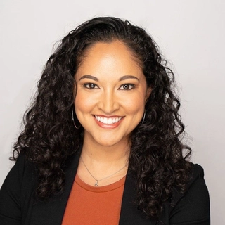 Melissa Holton
