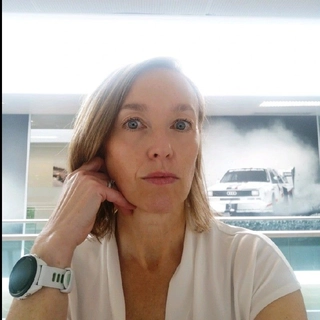 Michelle Cairns