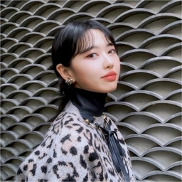 Miranda Mengyuan Jin