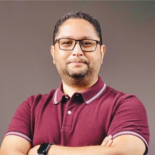 MOHAMED HASSAN (Hegazy)