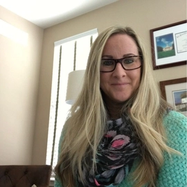 Molly Pirollo (Mary Kate)