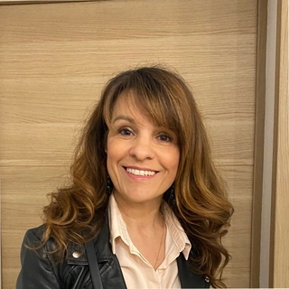 Monique Carine Martins