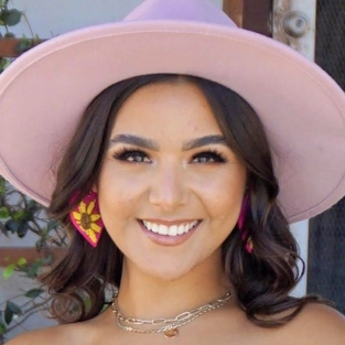 Monique Mendoza