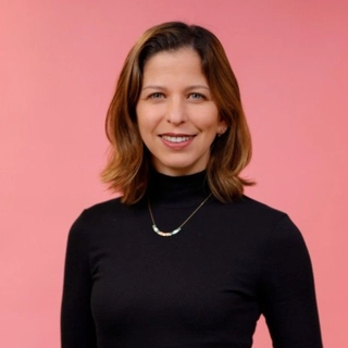 Naama Sharoni Mamuka