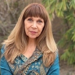 Natacha M. Rakisits