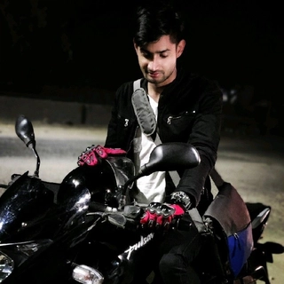 Naved Khan