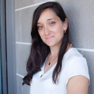 Nessi Shutan Mednitzky