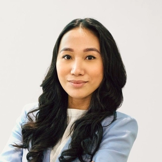 Nguyet Robbins